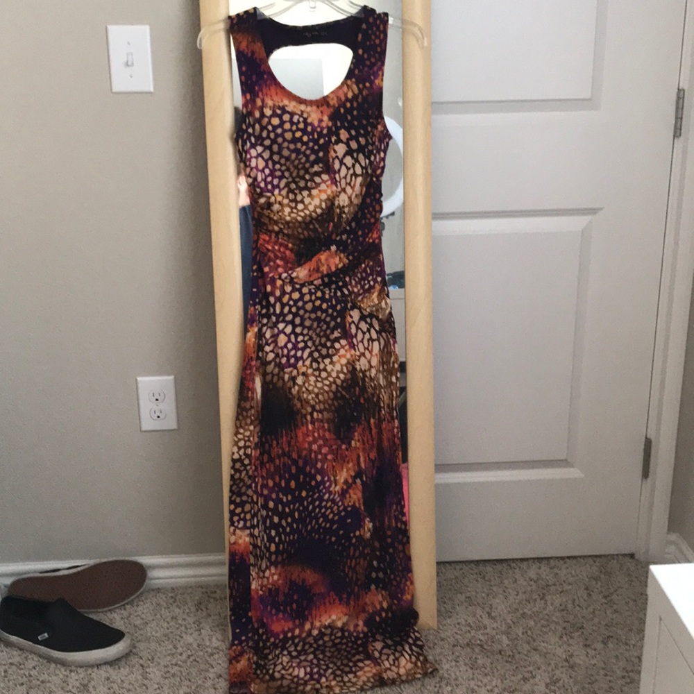 Women’s maxi dress
